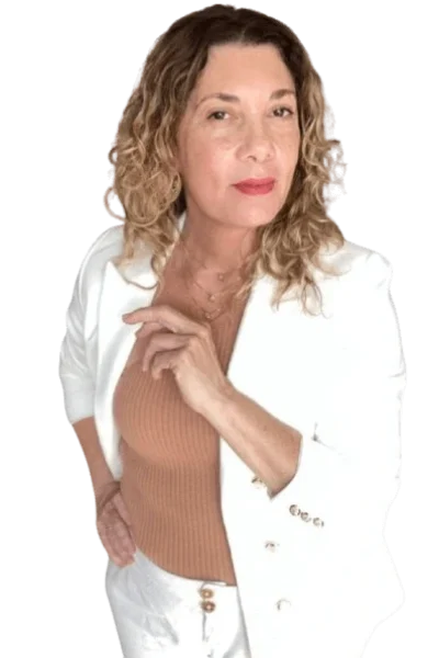 Roberta-removebg-preview